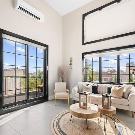 Nyc Skyline Views, Sauna & Rooftop - Romantic Escape At "Brooklyn Bay Lofts" Ню Йорк Екстериор снимка