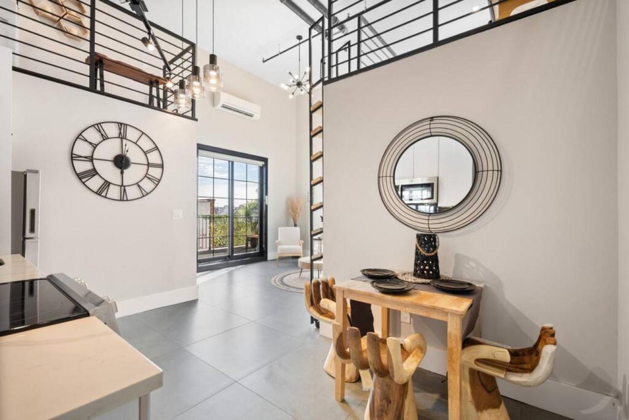 Nyc Skyline Views, Sauna & Rooftop - Romantic Escape At "Brooklyn Bay Lofts" Ню Йорк Екстериор снимка