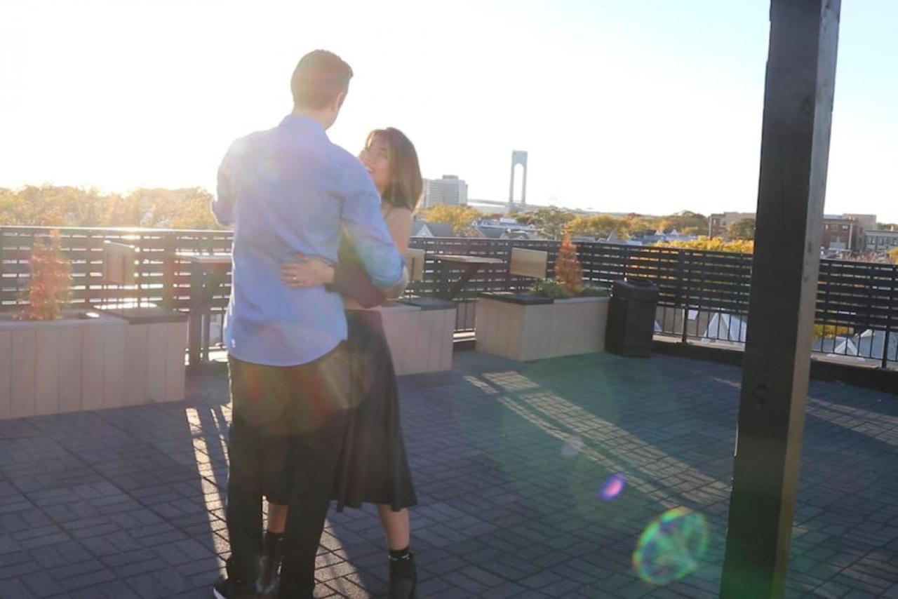 Nyc Skyline Views, Sauna & Rooftop - Romantic Escape At "Brooklyn Bay Lofts" Ню Йорк Екстериор снимка